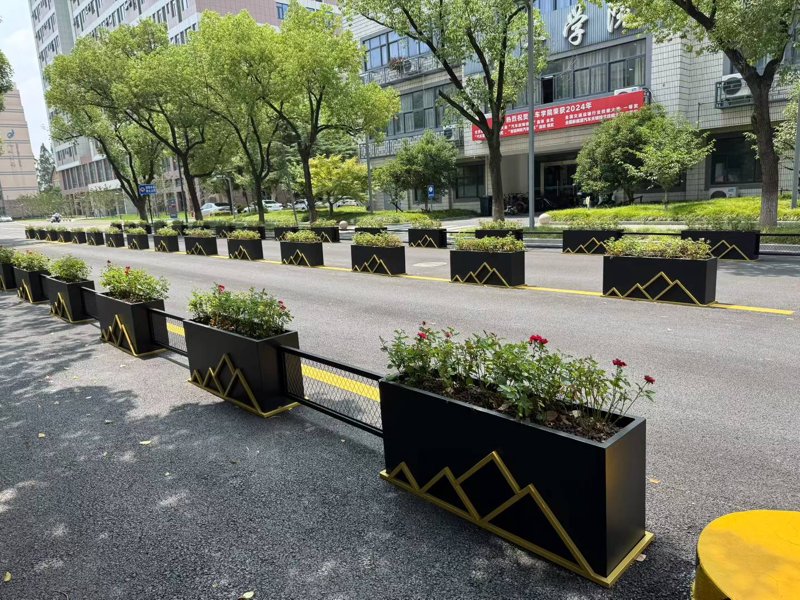 铁艺花箱